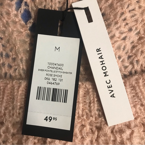 NEW ! - Dynamite Mohair Rose Sweater -Size Medium - Picture 4 of 8